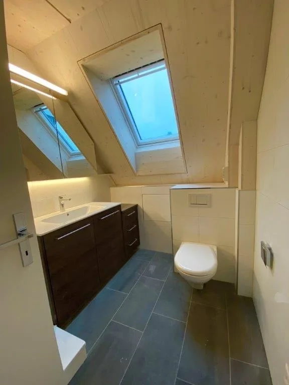 3 1/2 Zimmer-Dachwohnung mit grossem Nebenraum