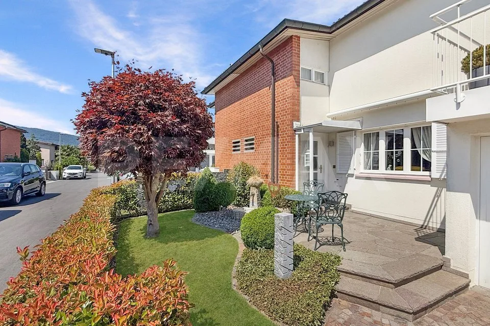 Maison mitoyenne bien entretenue dans un quartier calme à Dulliken – photo 2 sur 13