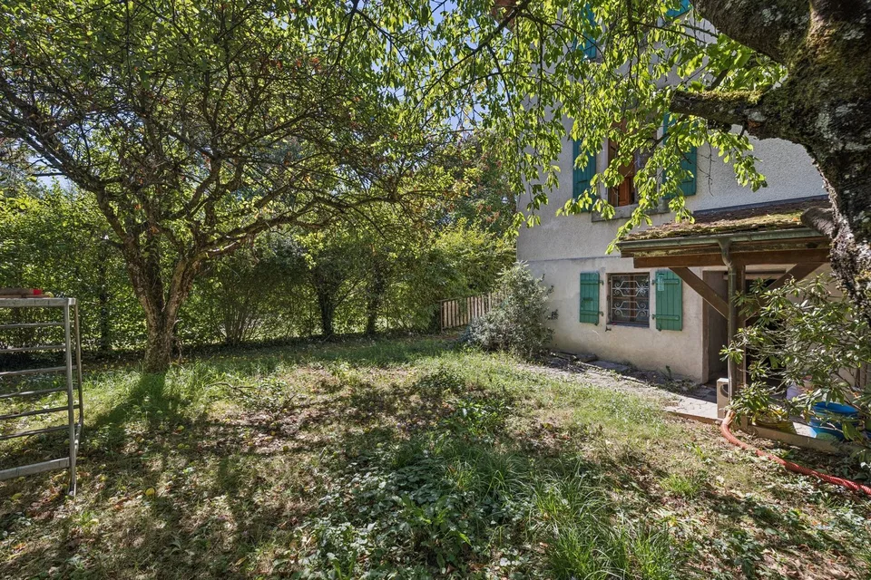 House to renovate with great potential – photo 13 of 13