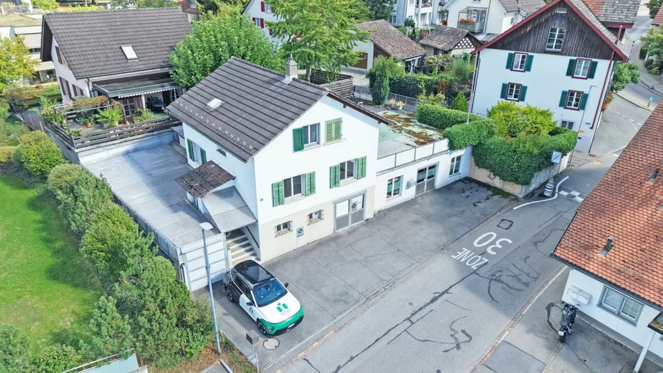 Entwicklungsobjekt an zentraler Lage von Affoltern a. A. – Foto 9 von 10