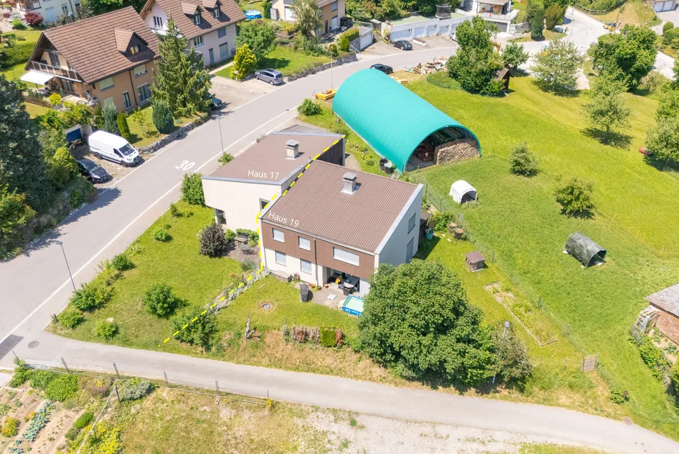 Maison mitoyenne (maison unifamiliale) à Madetswil – photo 2 sur 13