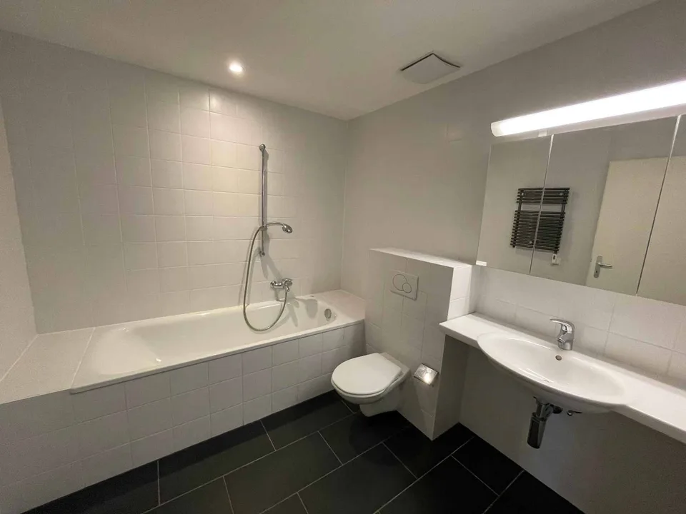 Prächtiges helles Loft von 88 m2 in Lausanne - Quartier sous-gare – Foto 7 von 7