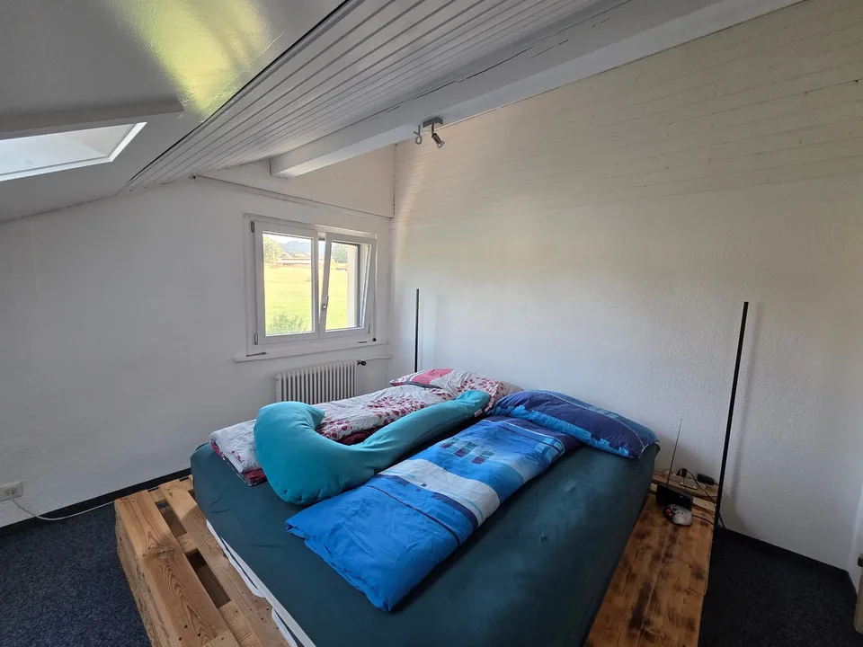 Casa unifamiliare affascinante con terreno spazioso e vista sulla catena di Gantrisch – foto 14 di 25