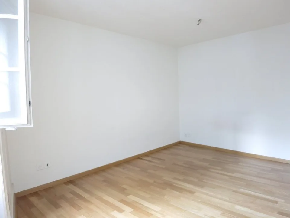 Attraktive 2-Zimmerwohnung an zentraler Lage in Zürich – Foto 3 von 5