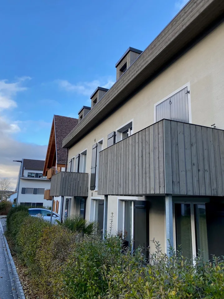 Disponibile dal 1.12./1.1. - Appartamento stylish di 3.5 locali con balcone, garage – foto 9 di 19