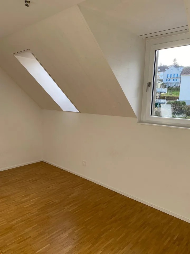 Disponibile dal 1.12./1.1. - Appartamento stylish di 3.5 locali con balcone, garage – foto 12 di 19