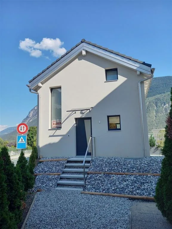 Casa,4.5,135