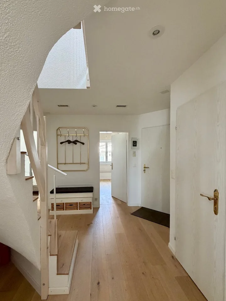 110 m² Wohnfläche plus rund 70 m² ausgebautes Estrichgeschoss – Foto 6 von 12