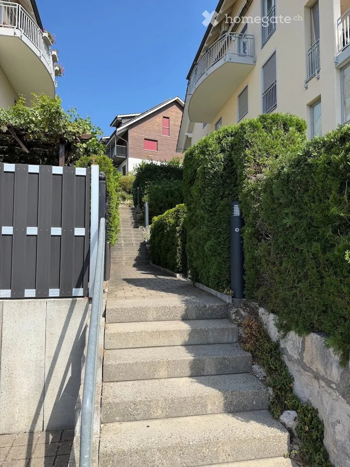110 m² Wohnfläche plus rund 70 m² ausgebautes Estrichgeschoss – Foto 10 von 12