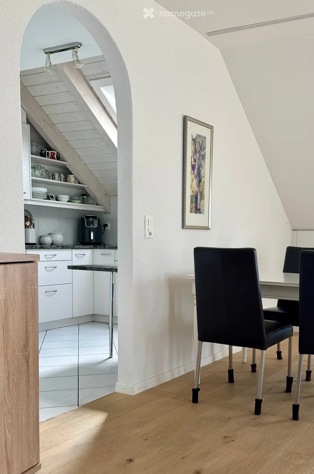 110 m² Wohnfläche plus rund 70 m² ausgebautes Estrichgeschoss – Foto 2 von 12