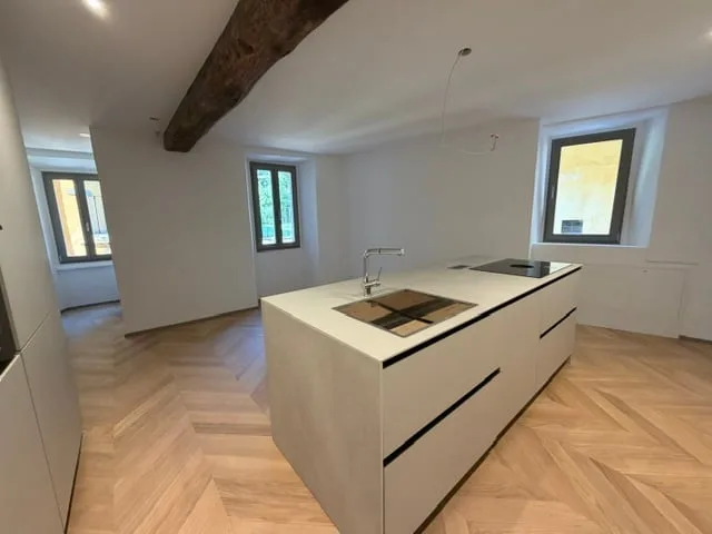 Appartements de charme dans un merveilleux bâtiment historique – photo 8 sur 10