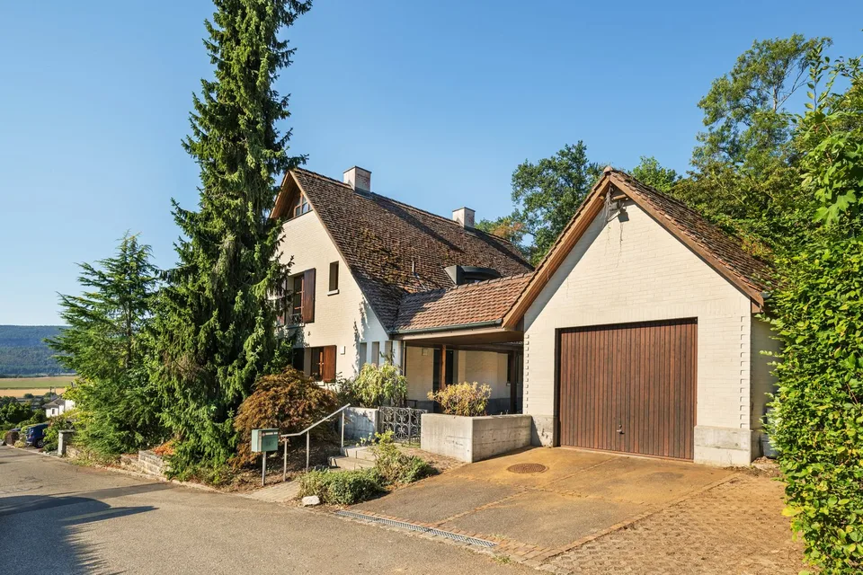 Freistehendes Einfamilienhaus mit viel Privatsphäre, grosszügigem G... – Foto 12 von 13