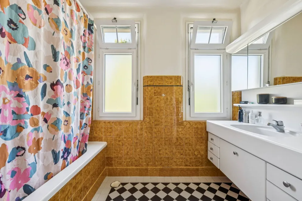 Villa de maître 13 pièces avec appartement indépendant, vue lac et montagnes – photo 9 sur 25