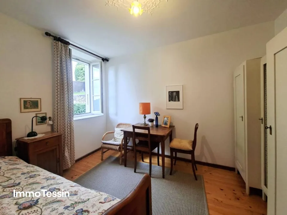 Maison rénovée avec amour au cœur du Nucleo de Bidogno avec son propre jardin à un prix imbattable – photo 12 sur 13