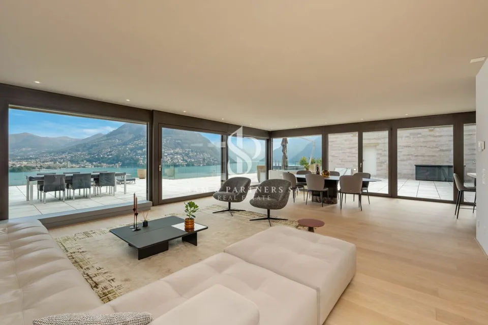 Eleganz und Privatsphäre mit Seeblick – Foto 6 von 18