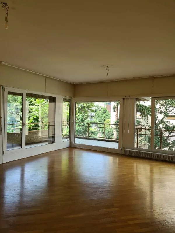 Affittasi spazioso 3.5 locali con vista lago – foto 3 di 8