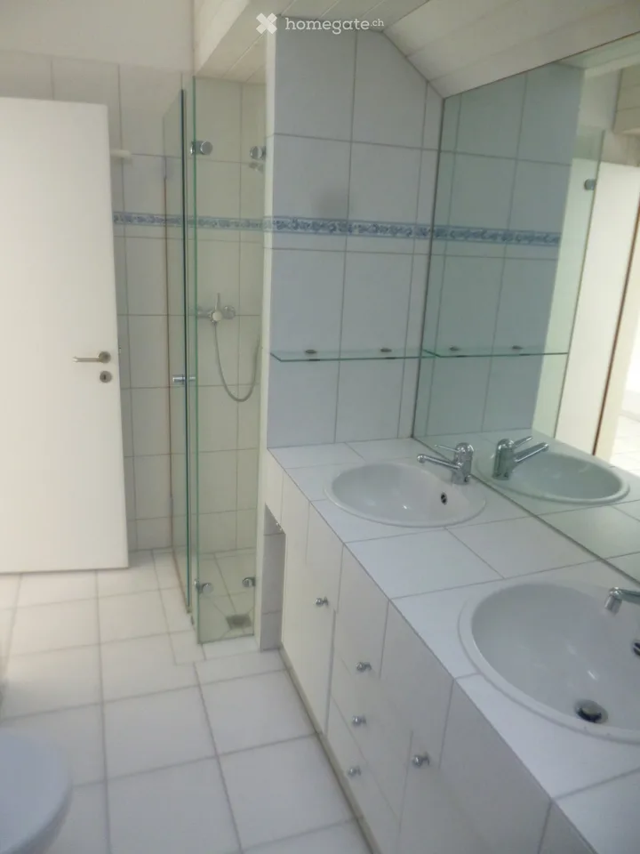Duplex-/Maisonette-Wohnung in Herrliberg – Foto 2 von 13