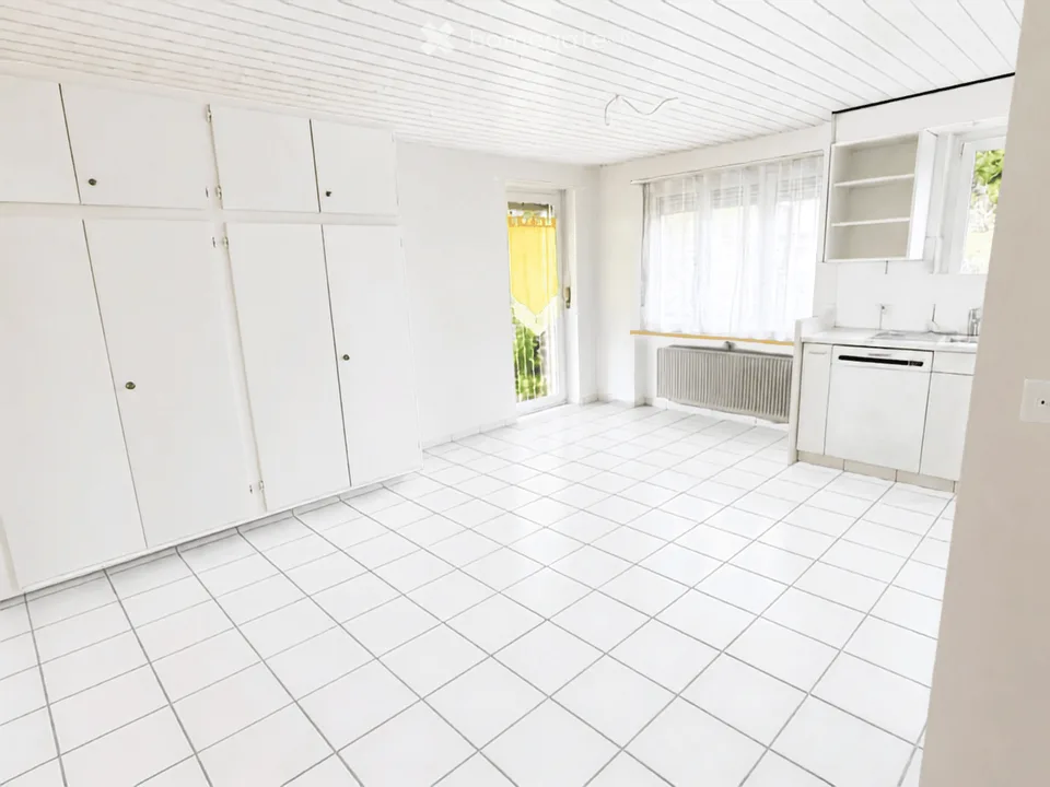 Appartement 3.5 pièces avec espace de vie spacieux et parking à Biberist – photo 5 sur 6