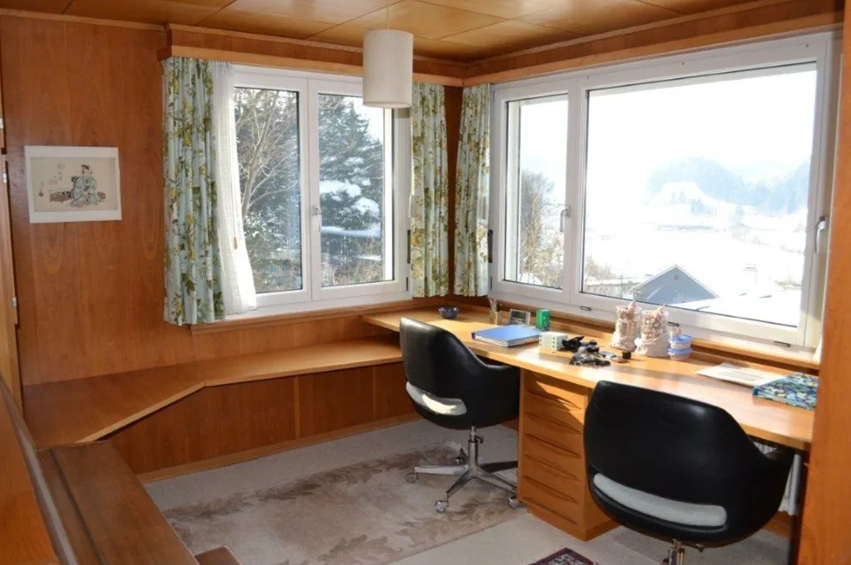 Spacieuse maison unifamiliale de 9,5 pièces à Wattwil à louer - limitée jusqu'à l'automne 2028 – photo 9 sur 23