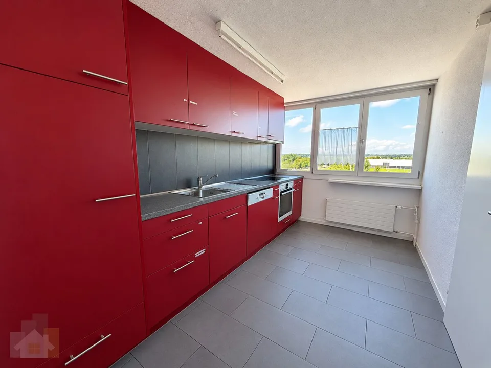 Schöne, helle 5,5 Zimmer Wohnung – Foto 5 von 13