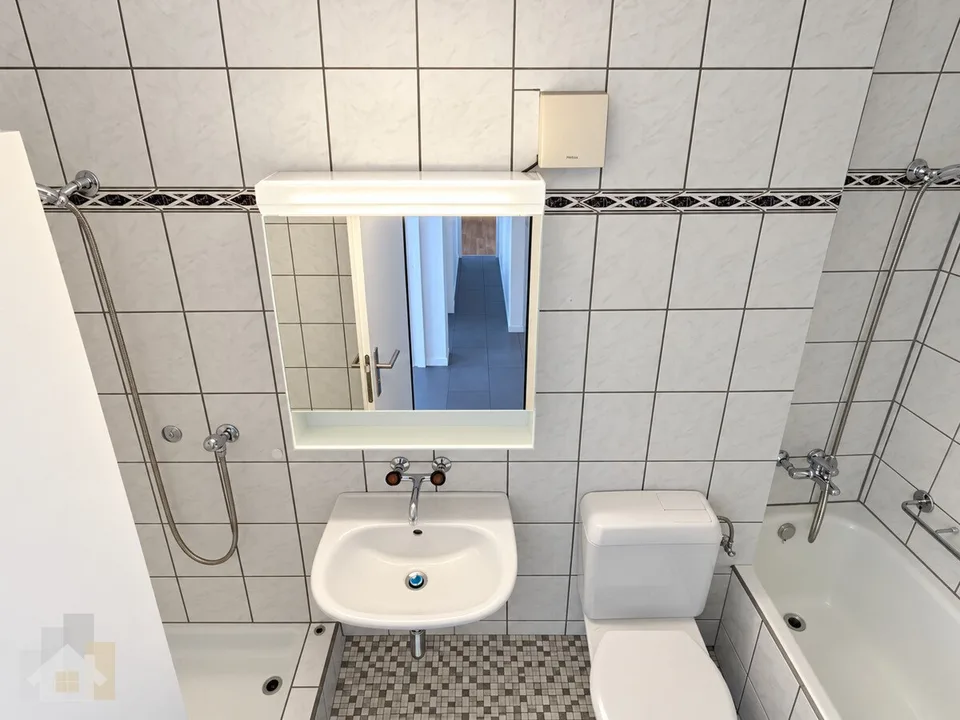 Schöne, helle 5,5 Zimmer Wohnung – Foto 7 von 13