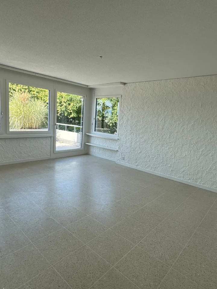 Appartement de 5 pièces lumineux et bien entretenu dans un quartier calme à Meilen – photo 8 sur 13