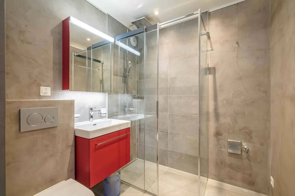 Exklusiv! Schöne 7-Zimmer-Wohnung in SI mit Terrassen von über 120 m² – Foto 10 von 24