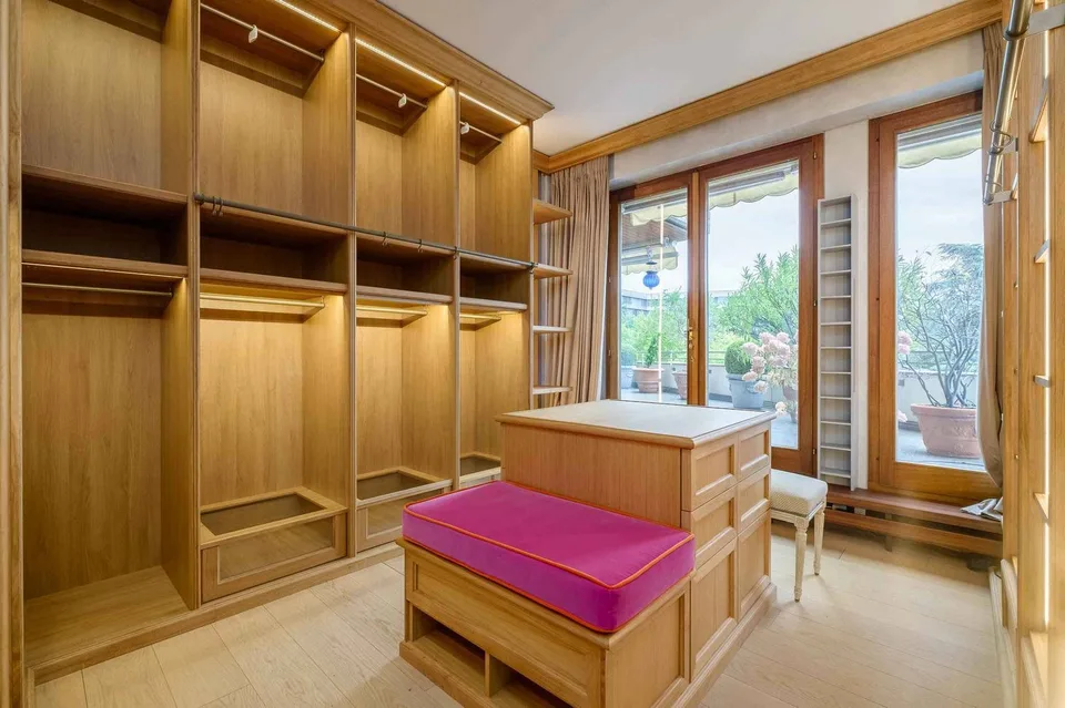 Exklusiv! Schöne 7-Zimmer-Wohnung in SI mit Terrassen von über 120 m² – Foto 7 von 24