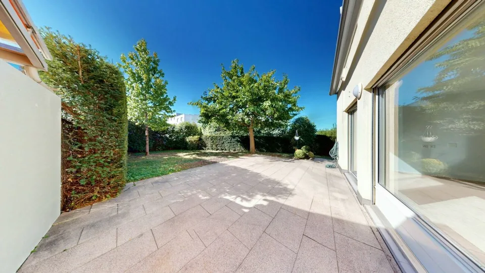 Ihr neues Familienglück, grosszügiges 5.5 Zimmer Eckhaus mit privatem Garten! – Foto 8 von 21