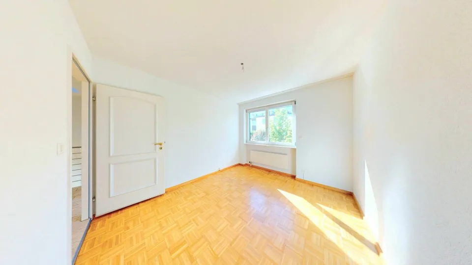 Ihr neues Familienglück, grosszügiges 5.5 Zimmer Eckhaus mit privatem Garten! – Foto 16 von 21