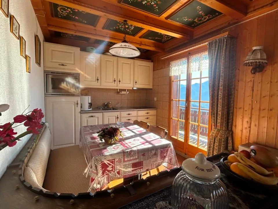 Chalet di montagna ad Arbaz – 4 locali con vista panoramica – foto 4 di 13