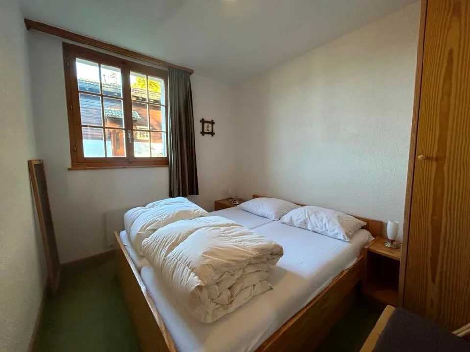 Chalet en madriers à Arbaz avec vue imprenable – photo 8 sur 13