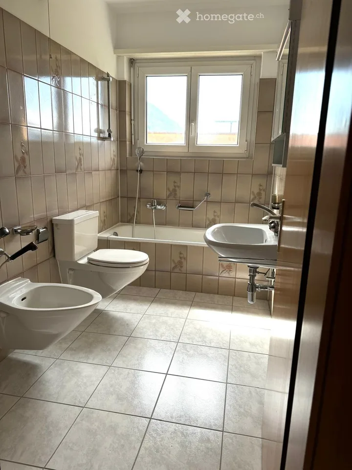 Wohnung mit 3.5 Zimmern im 3. Stock in Quartino – Foto 5 von 5