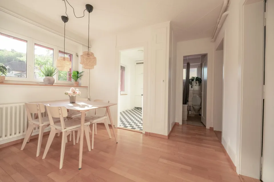 2 ZI-WOHNUNG IN LIEBEFELD (BE), MÖBLIERT, TEMPORÄR – photo 2 of 8