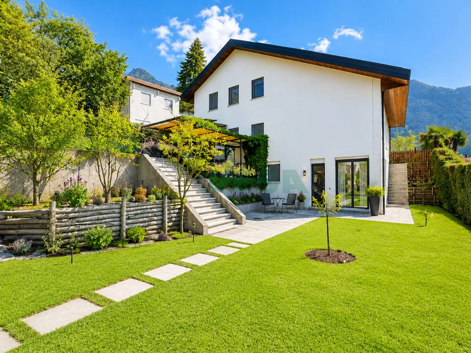 Spaziosa villa con piscina, grande giardino e appartamento monolocale – Foto 7 von 13