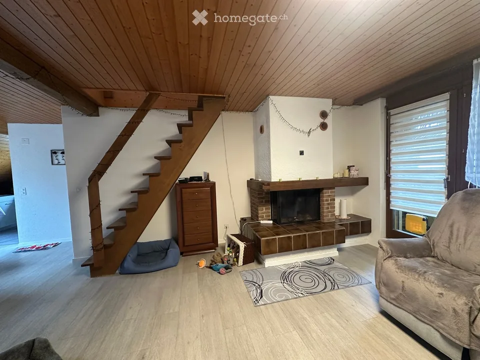 Charmante 3.5-Zimmer-Maisonette-Wohnung in Othmarsingen – sofort verfügbar! – Foto 8 von 18
