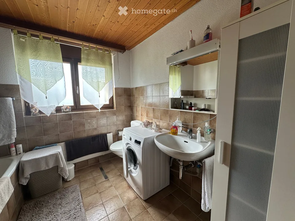 Charmante 3.5-Zimmer-Maisonette-Wohnung in Othmarsingen – sofort verfügbar! – Foto 16 von 18