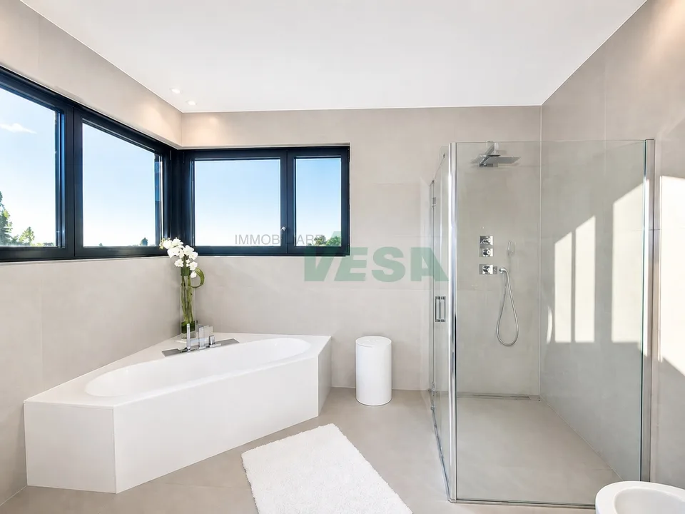 Moderna villa nuova con spettacolare vista panoramica e piscina – Foto 8 von 13