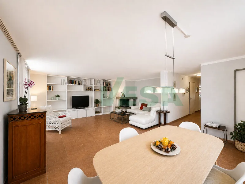 Accogliente appartamento 4,5 locali con delizioso giardino privato – Foto 2 von 13