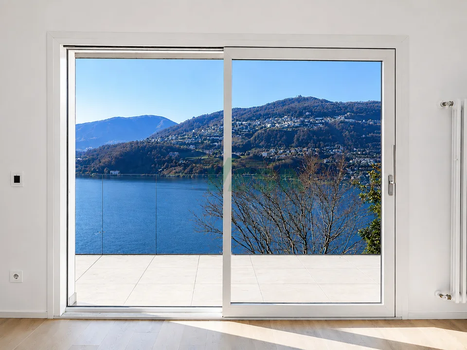 Elegante appartamento monolocale con magnifica vista lago – Foto 6 von 11