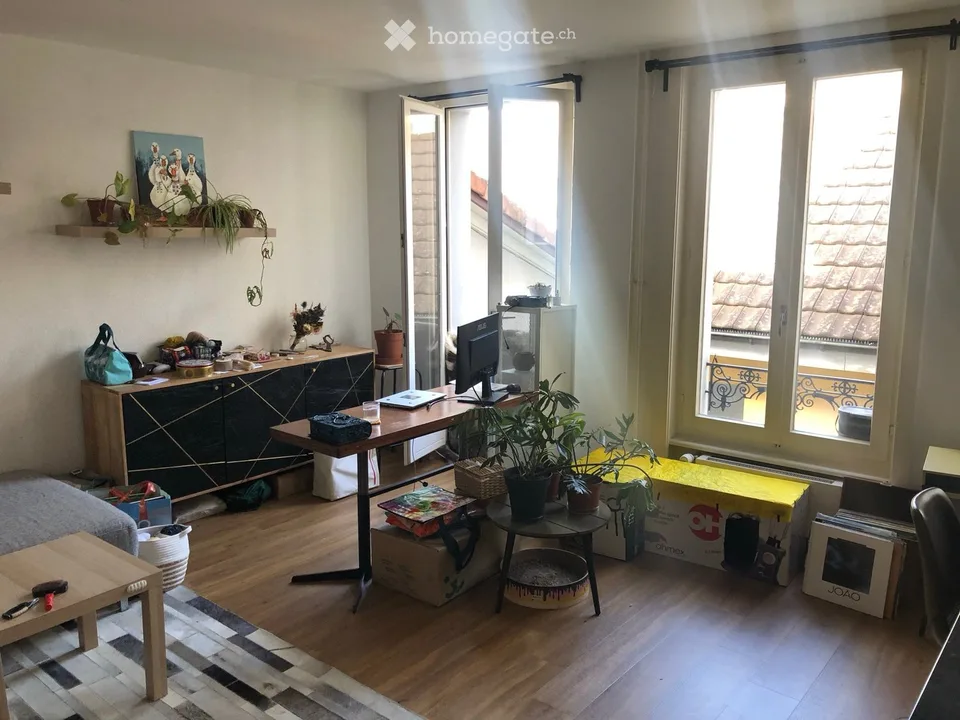 3,5 Zimmer auf 2 Etagen im Stadtzentrum - Übernahme am 15. Nov – Foto 2 von 10