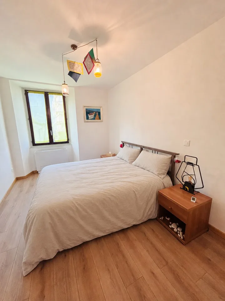 Doppelhaushälfte mit 5.5 + 2 Zimmern in San Vittore – Historischer Charme und Moderner Komfort – Foto 4 von 29