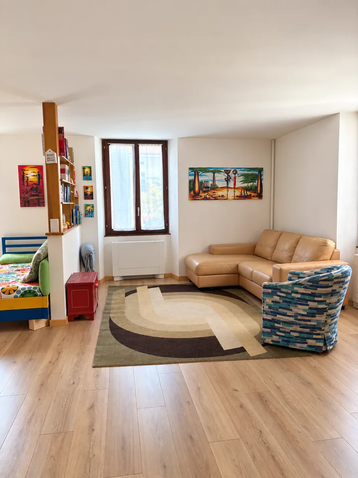 Doppelhaushälfte mit 5.5 + 2 Zimmern in San Vittore – Historischer Charme und Moderner Komfort – Foto 15 von 29