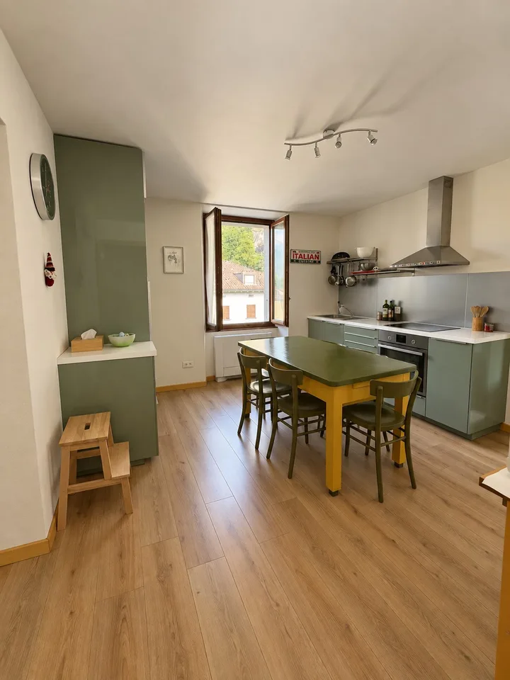 Doppelhaushälfte mit 5.5 + 2 Zimmern in San Vittore – Historischer Charme und Moderner Komfort – Foto 10 von 29