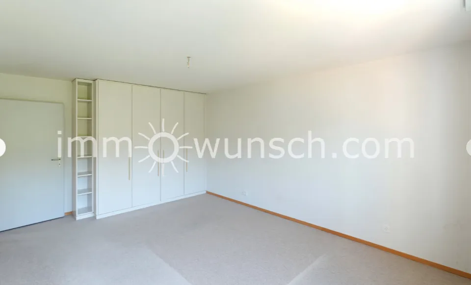 Appartamento luminoso e spazioso 3 ½ locali con balcone coperto e vista sul laghetto – foto 12 di 14