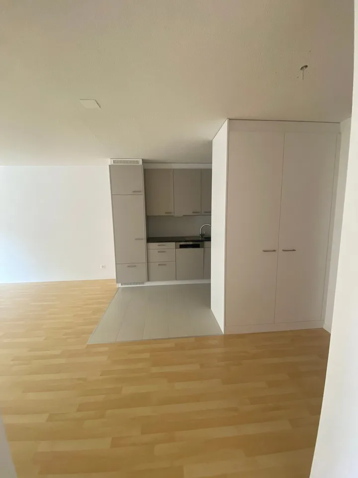 Great 2-room apartment with balcony in Olten – photo 4 of 9
