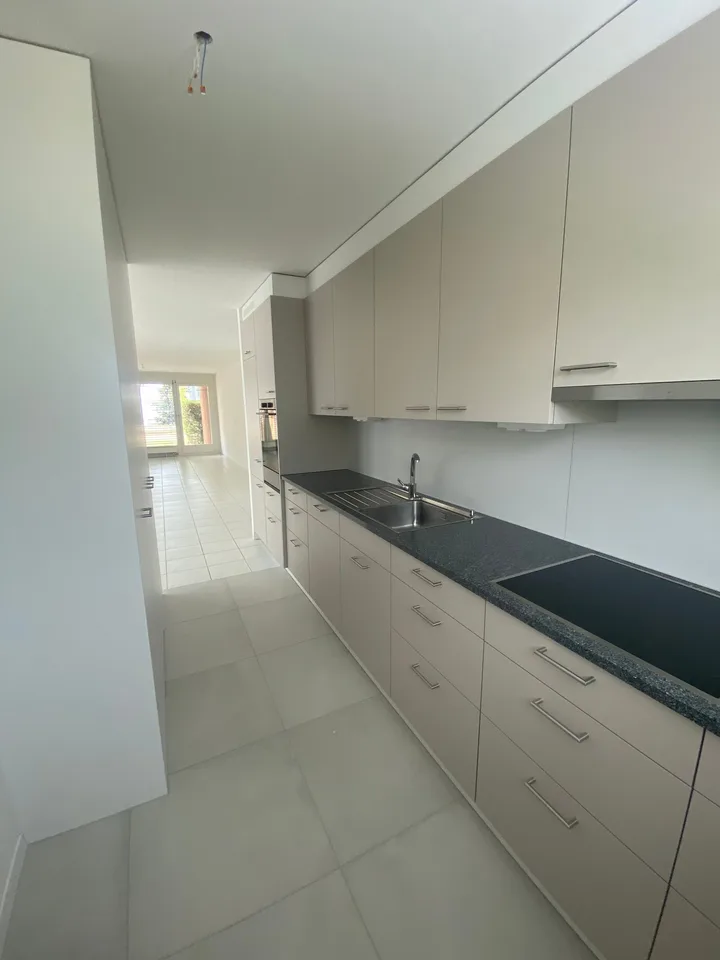 Bright 3.5-room apartment with terrace in Olten – photo 9 of 15