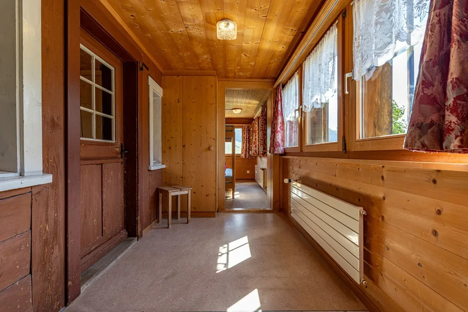 9 Zimmer Einfamilienhaus in St. Antönien – Foto 2 von 10