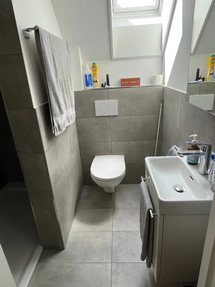 Maison unifamiliale dans un quartier calme avec des connections de transport en commun optimales. – photo 16 sur 30