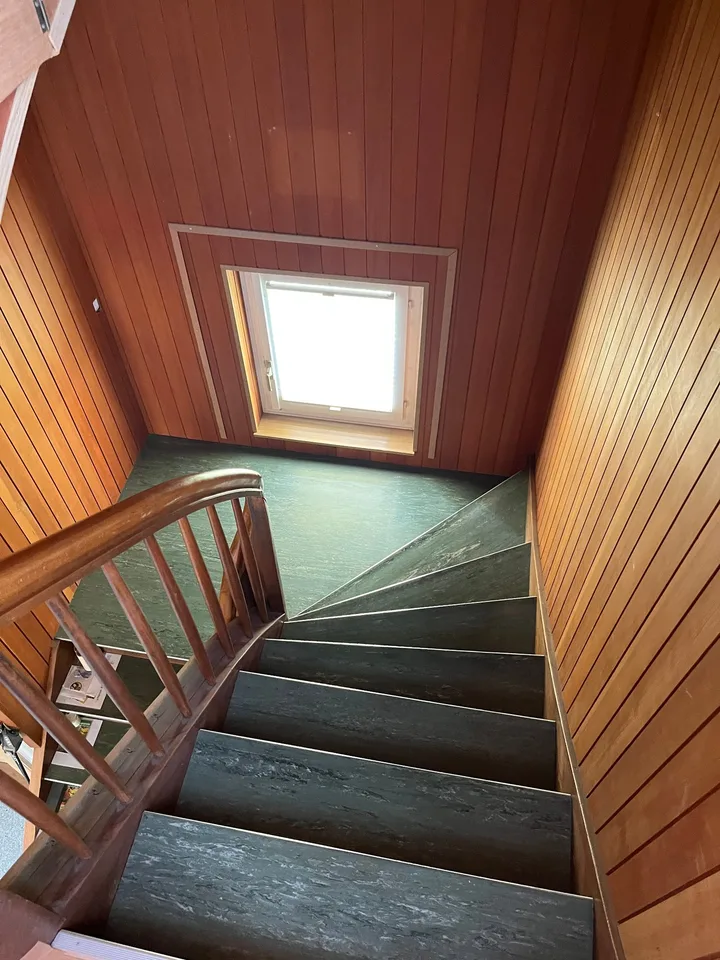 Maison unifamiliale dans un quartier calme avec des connections de transport en commun optimales. – photo 12 sur 30